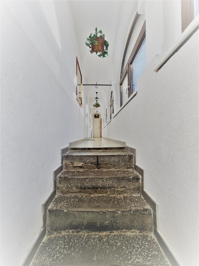 Bed and Breakfast Sobe "Ela" Фужине Экстерьер фото